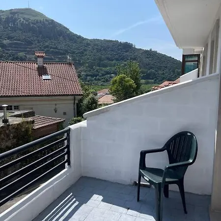 Bajo Con Terraza Ason River Apartmán *