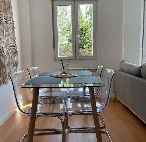 Bajo Con Terraza Ason River Limpias